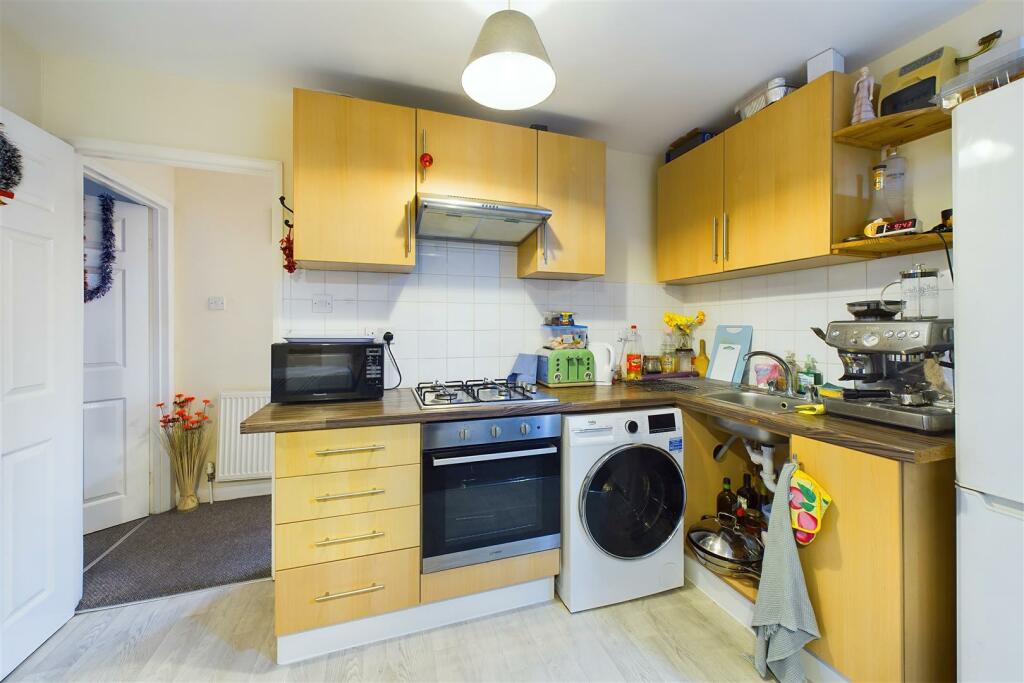 1 Richmond Terrace, Avonmouth BS11 9EW | Freehold 