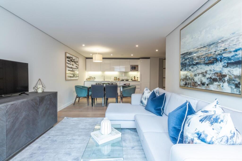 Living area           .jpg