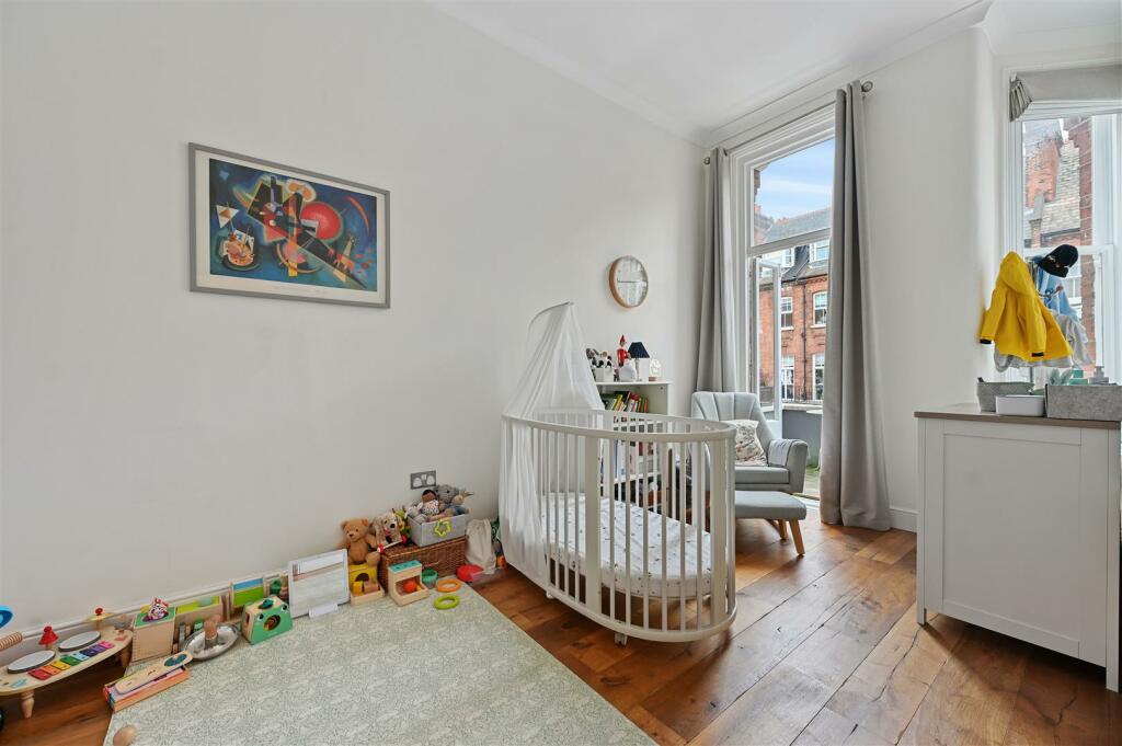 Addison Gardens - Bedroom3 (1).JPG