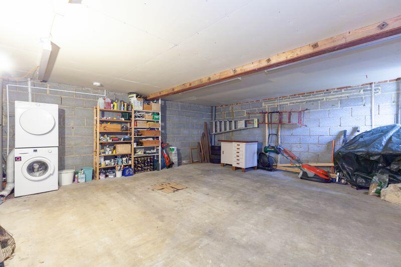 Garaging