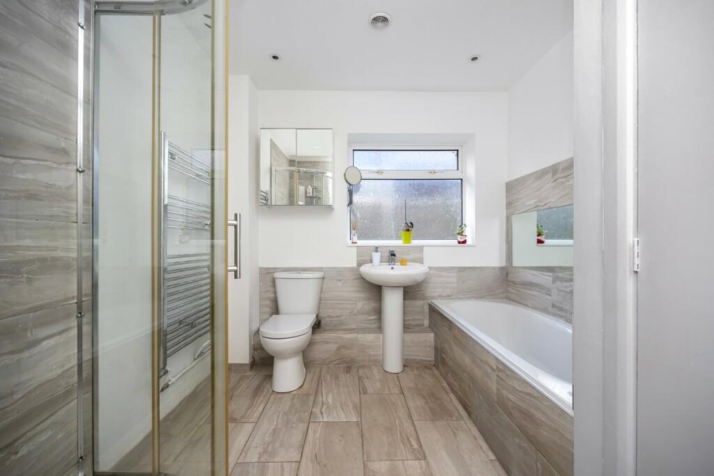 Ground floor Bath/Shower Room