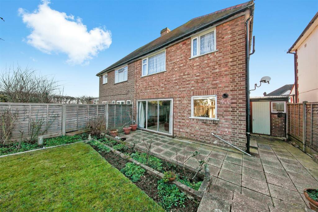 20 Stilecroft Gardens - HuJA3Ws7DdSa9vbgwFQq.jpg