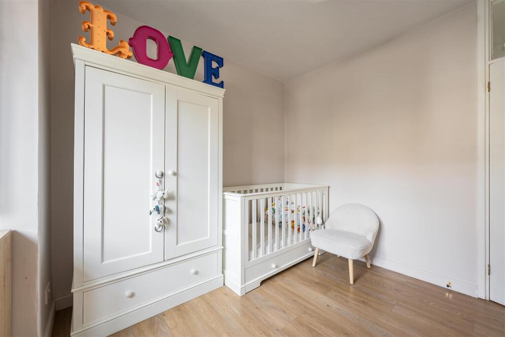 Powerscroft Road, E5