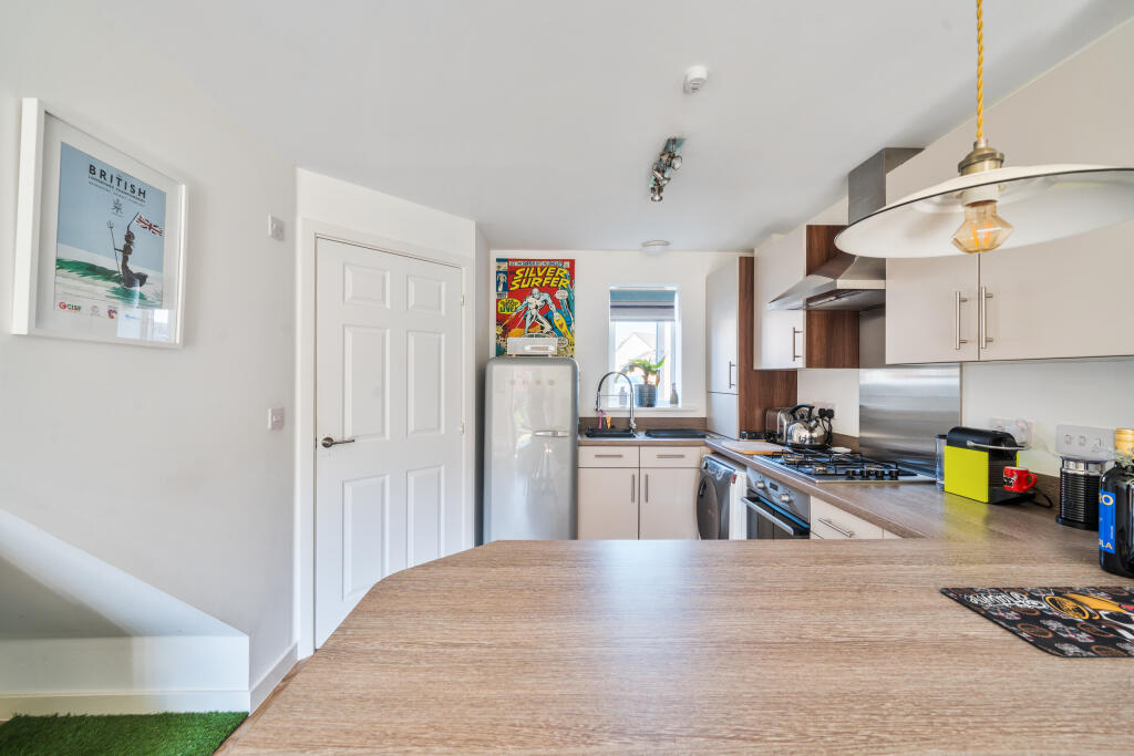 Open Plan Kitchen / Living / Dining Room