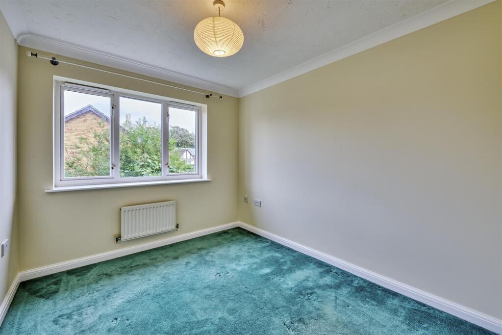 15 Sutton Rd Oundle-27.jpg