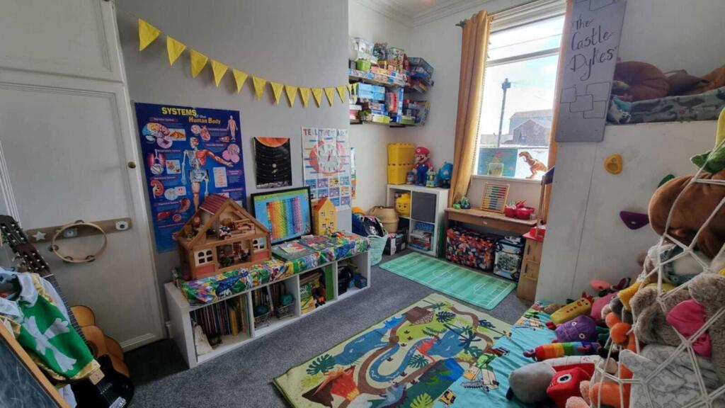 acd8c8ab-0b20-4c68-9797-1ca0886c9db9