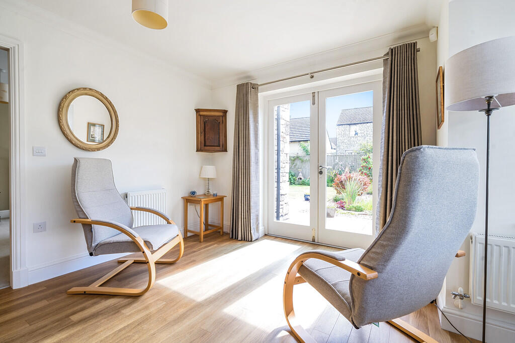 Kitchen / Dining ...