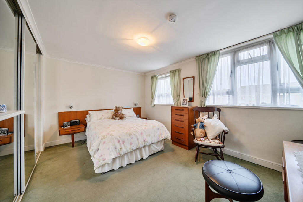 1387349-9-6931a20...