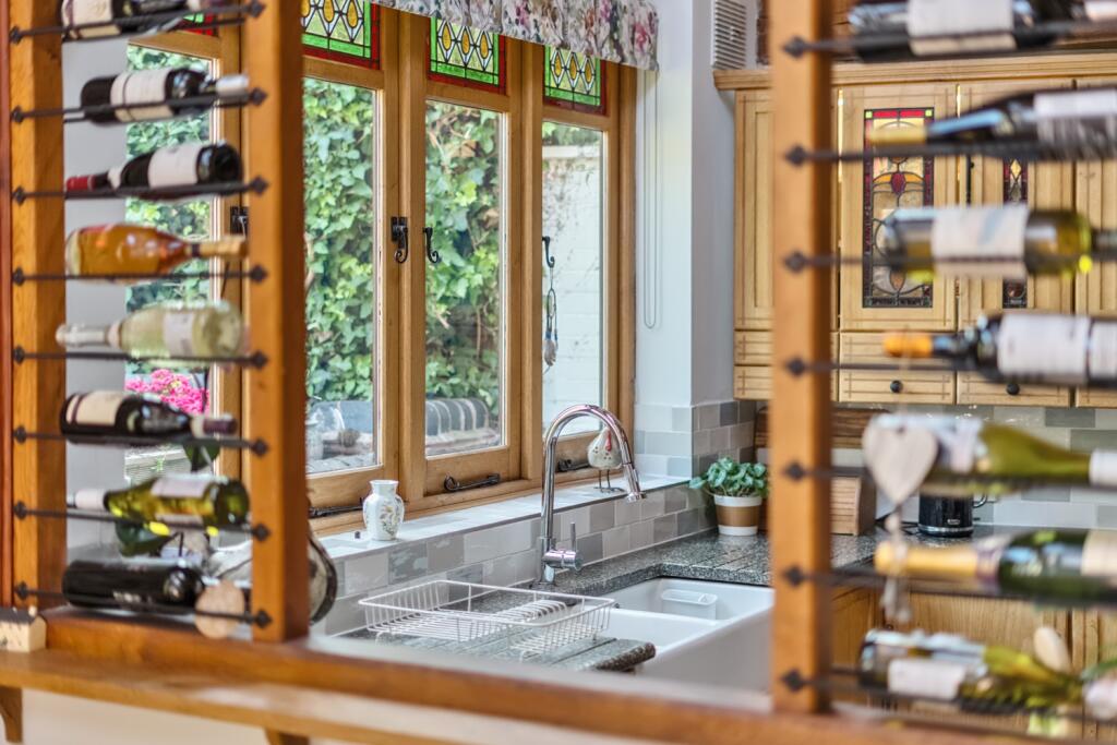 1311073-9-68519603c5beb