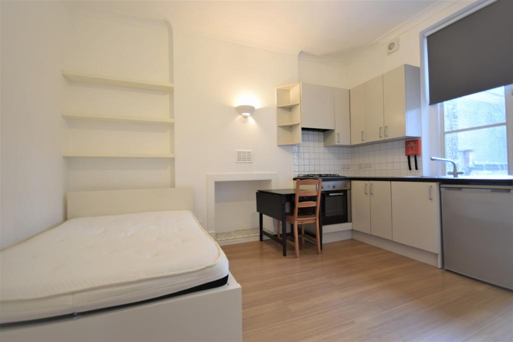 Camberwell Road, Camberwell, SE5