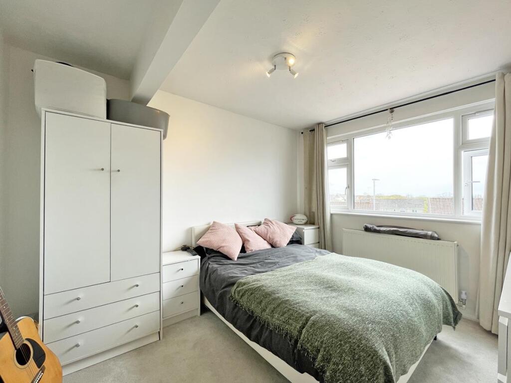 Mardon Close 15 - Bed 3.jpg