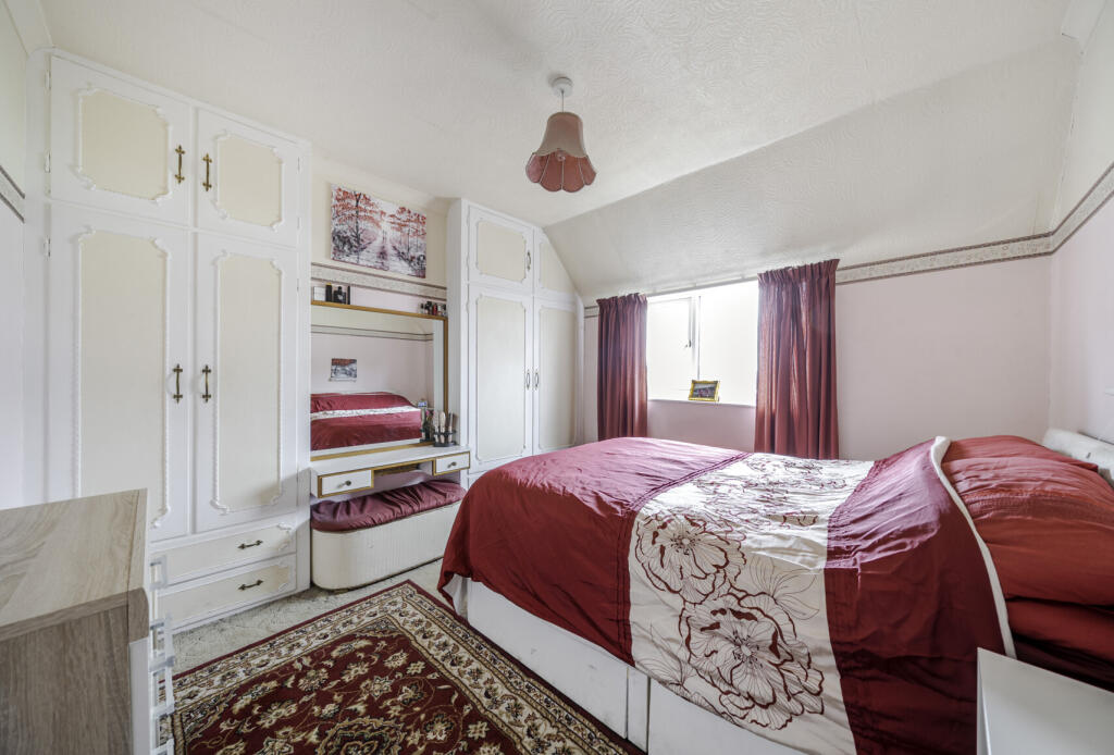 1341889-8-68a4464...