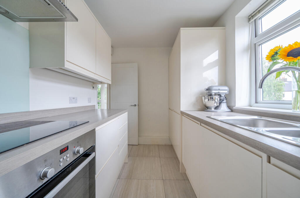 1327743-17-687f70...