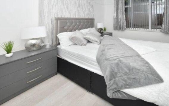 Bright and well-presented double bedroom featur...