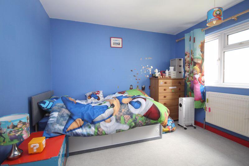Photo 5