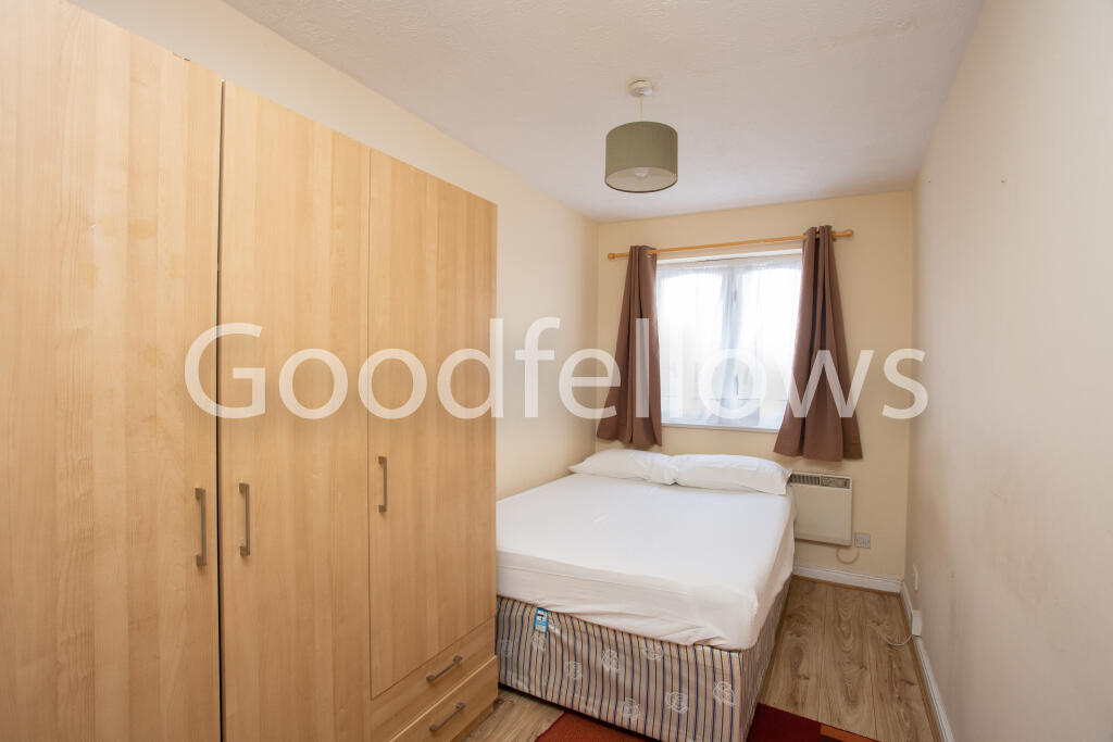 23 Regis Court-5.jpg