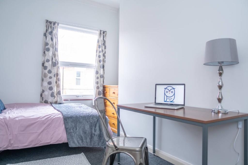 Room 6