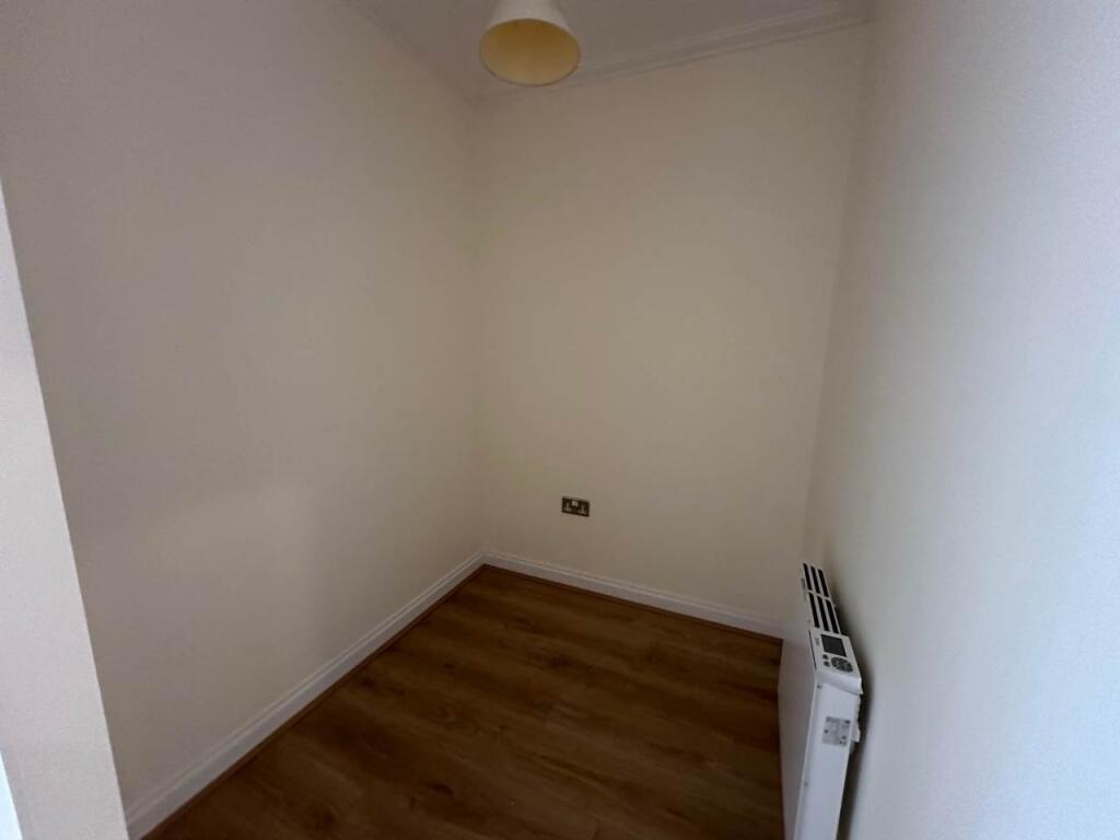 133 Florence UPDATED