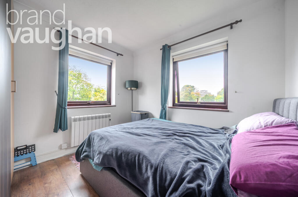 0f44192e-9aa3-4e5...