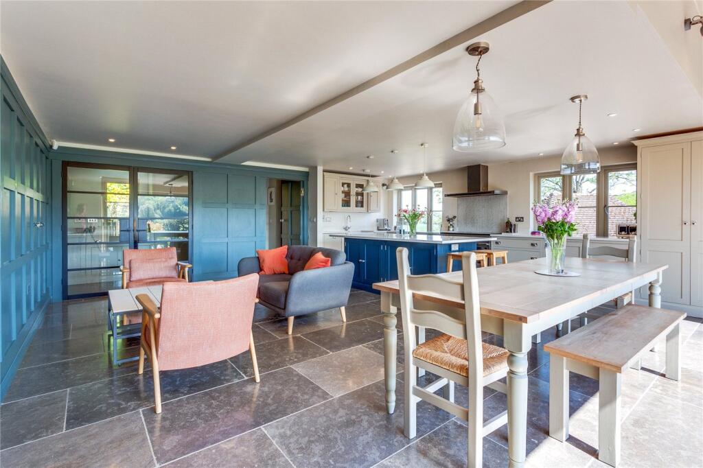 Dining/Living Area