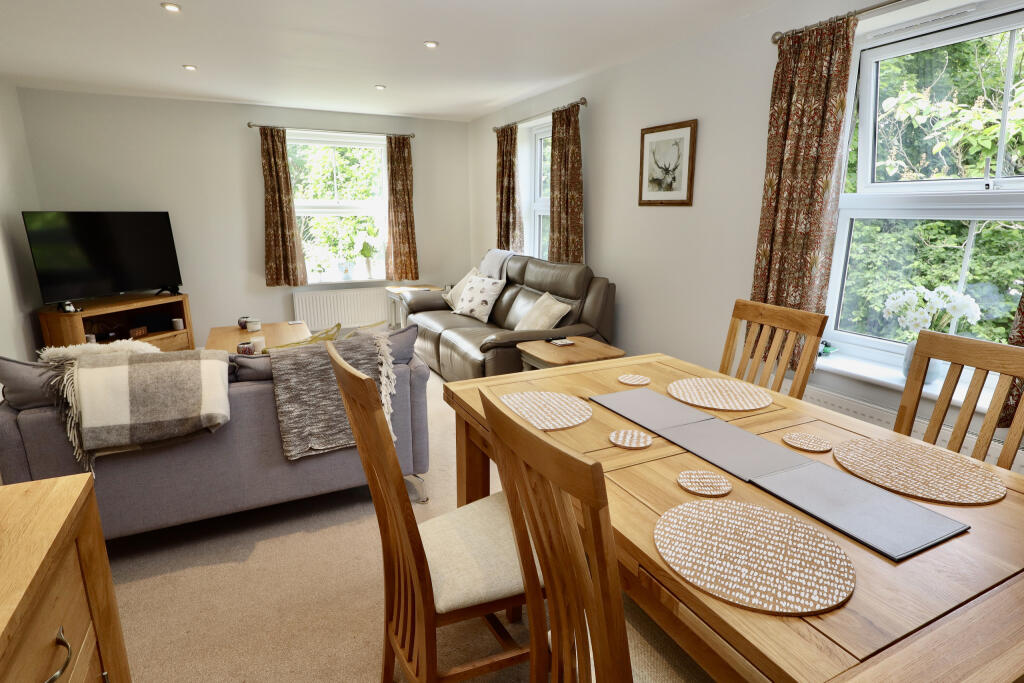 Double aspect Sitting room diner