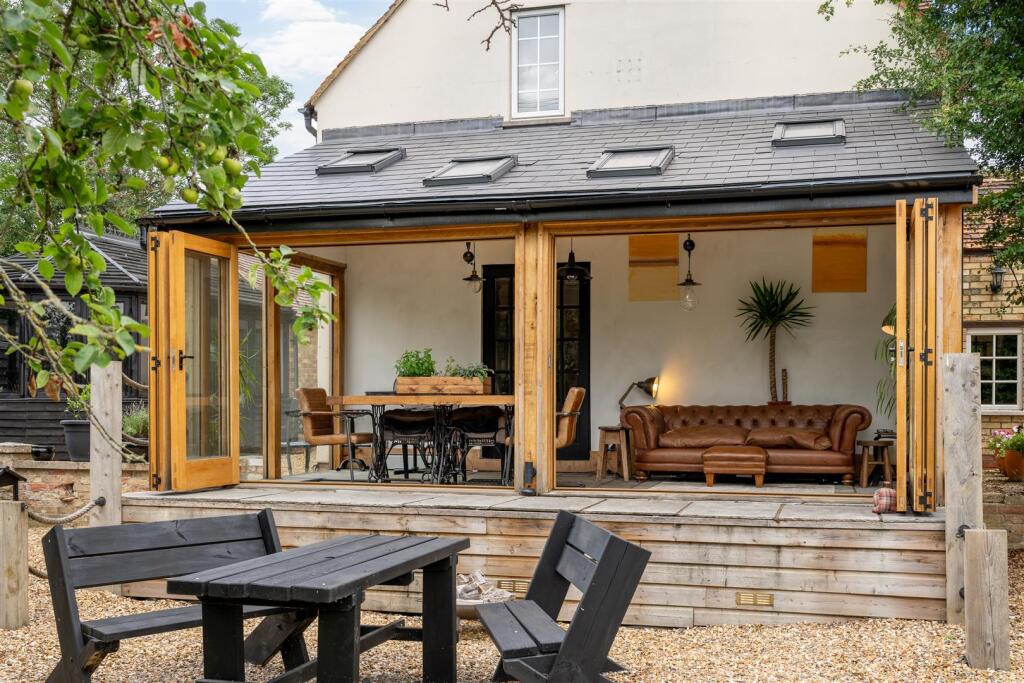 250730 - Colesden Lodge Cottage, Colesden - 12.jpg