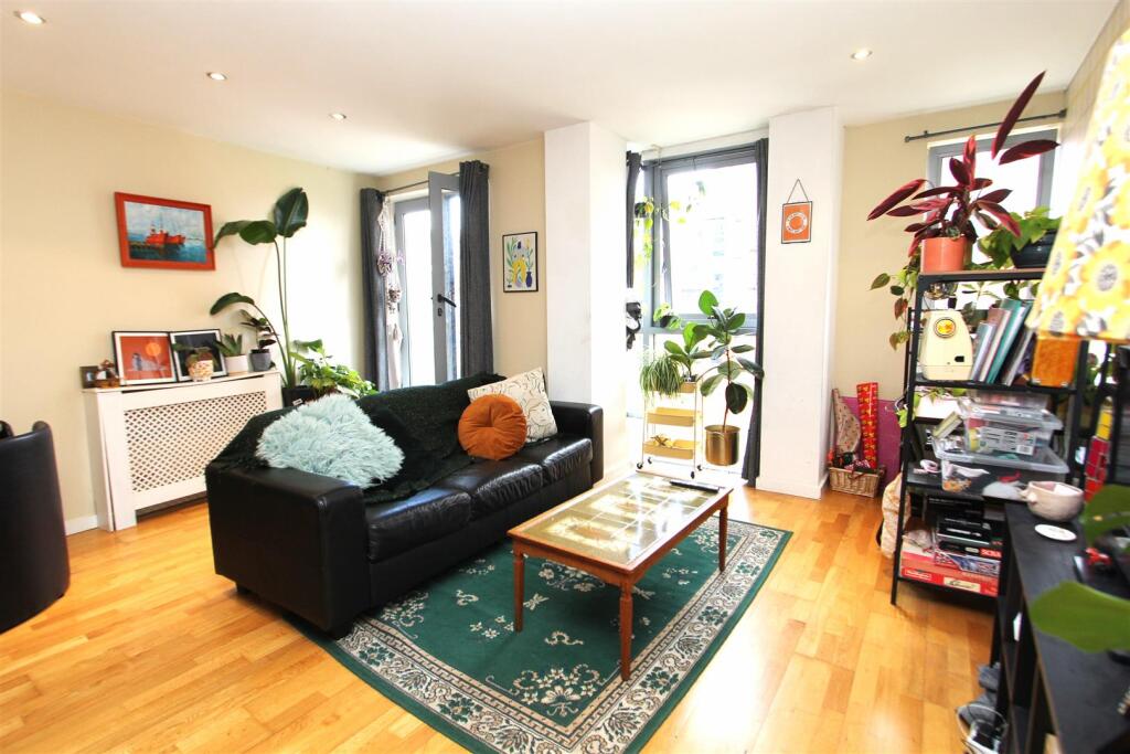 Westray, City Island