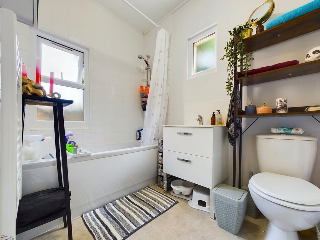 CAM03519G0-PR0077...