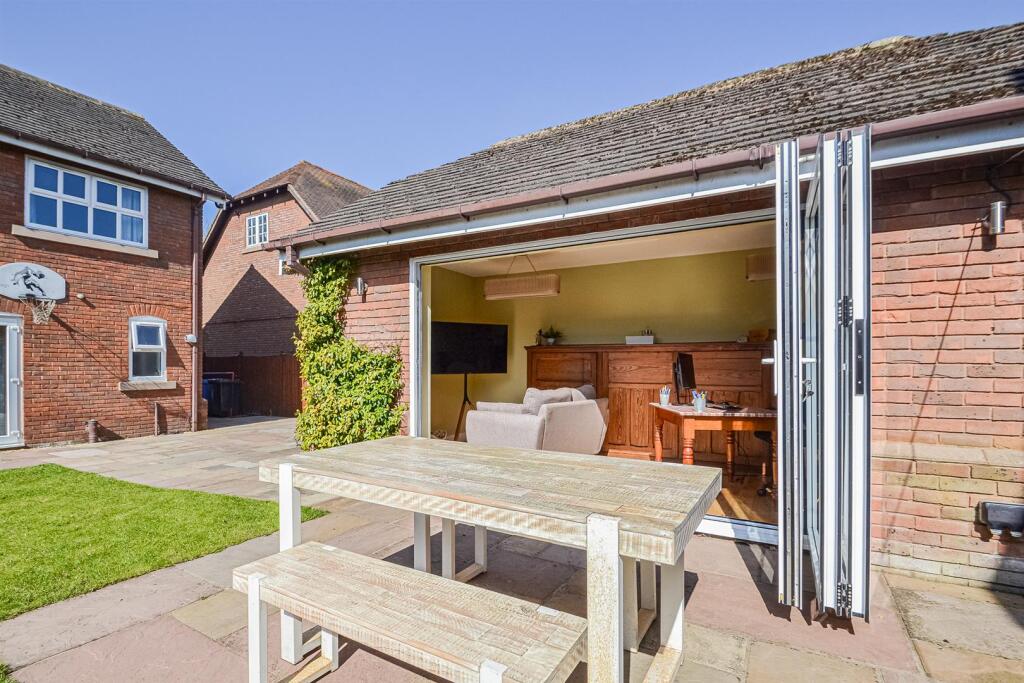 Garden Room
