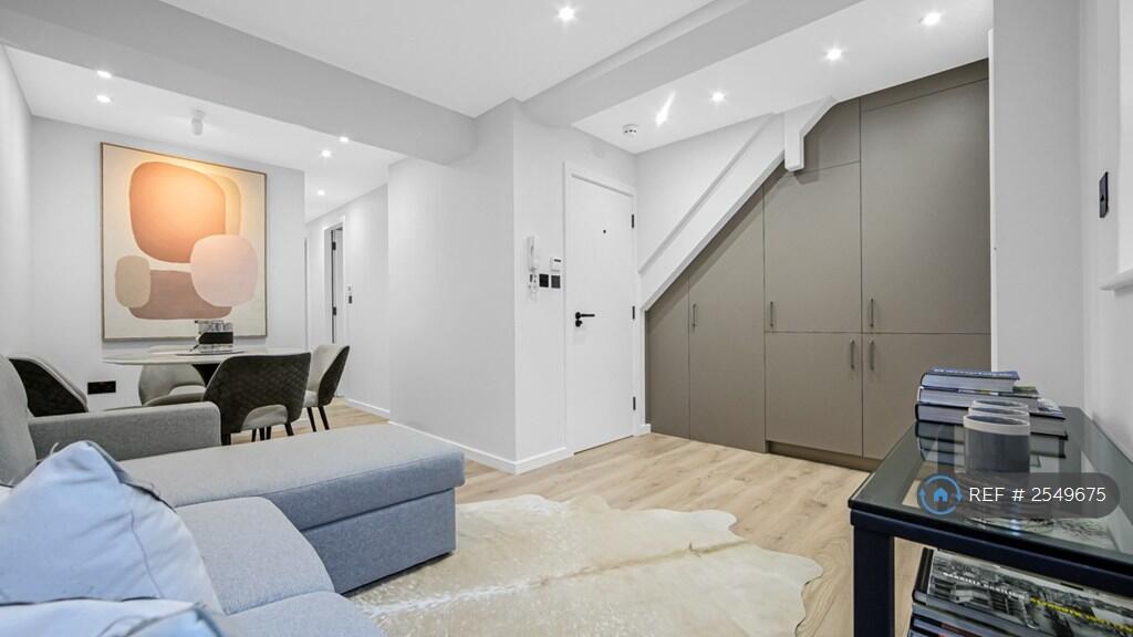 Living/Dining Room