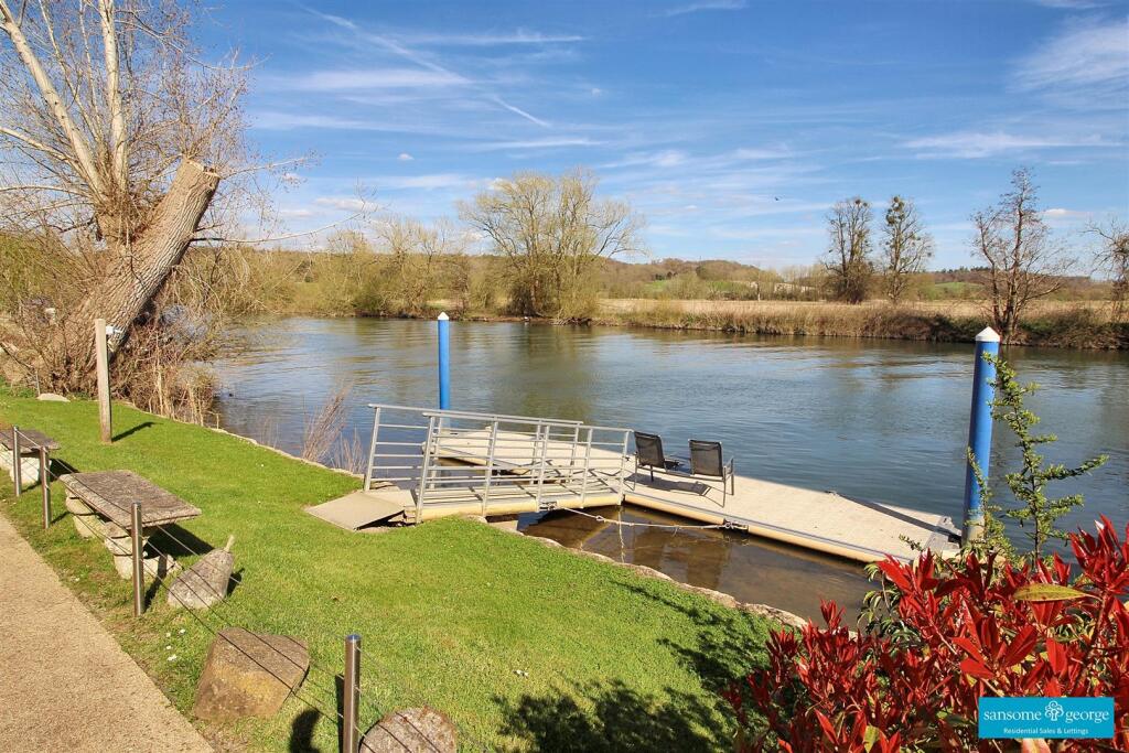River Bank/Jetty
