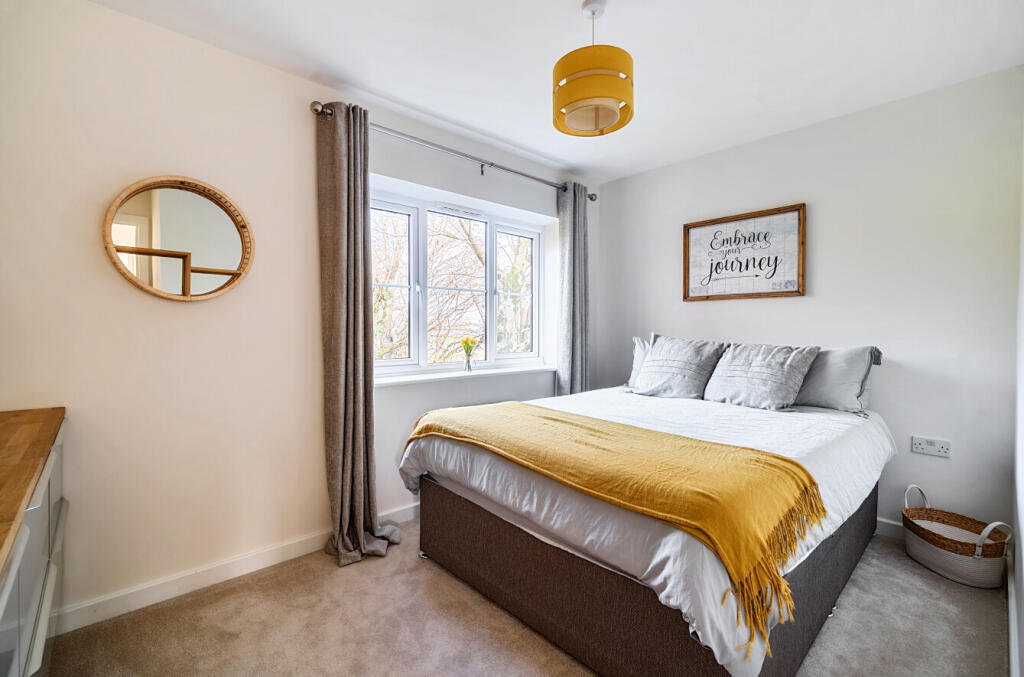 1384842-7-6925858...