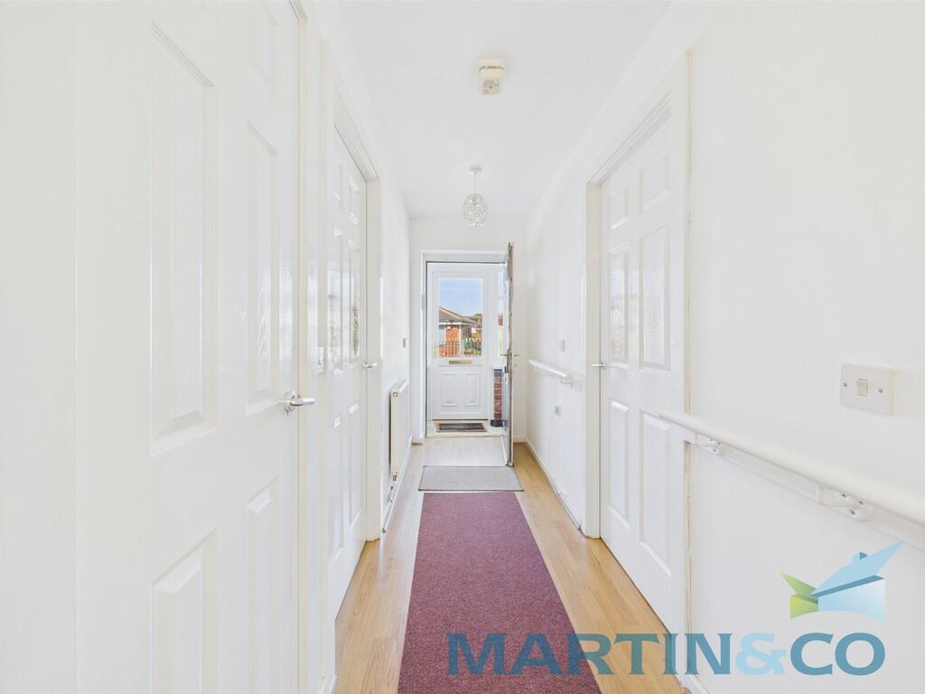 CAM01870G0-PR0165...