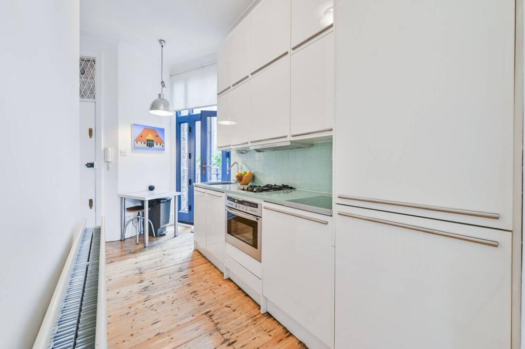 Charing Cross Road, West End, London, WC2H