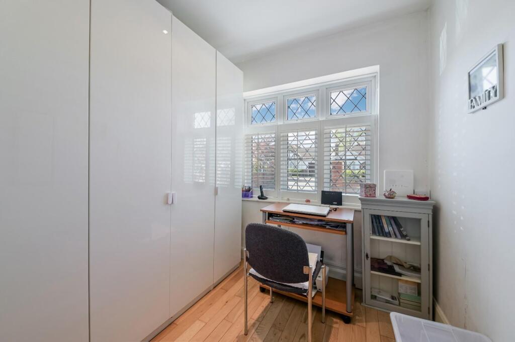 ST CLAIR DRIVE-131.jpg