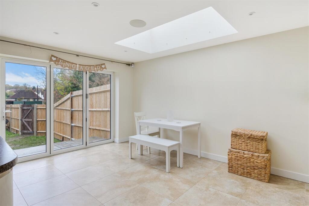 WHITEHORSE DRIVE (10).jpg