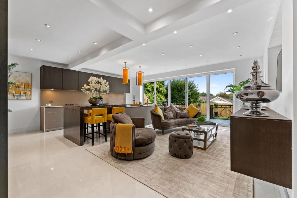 Kitchen/Diner/Family Room