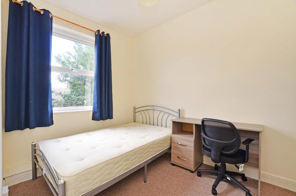 1st Floor rear.JPG