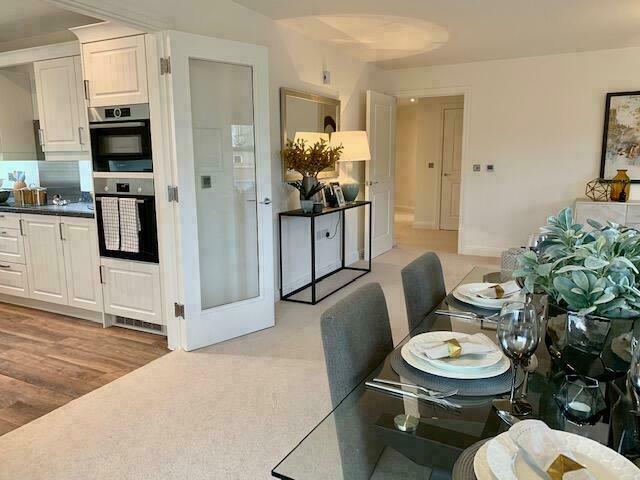 Showhome 