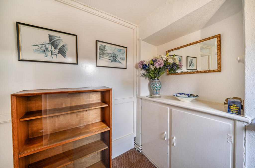 1387604-17-6931c2...