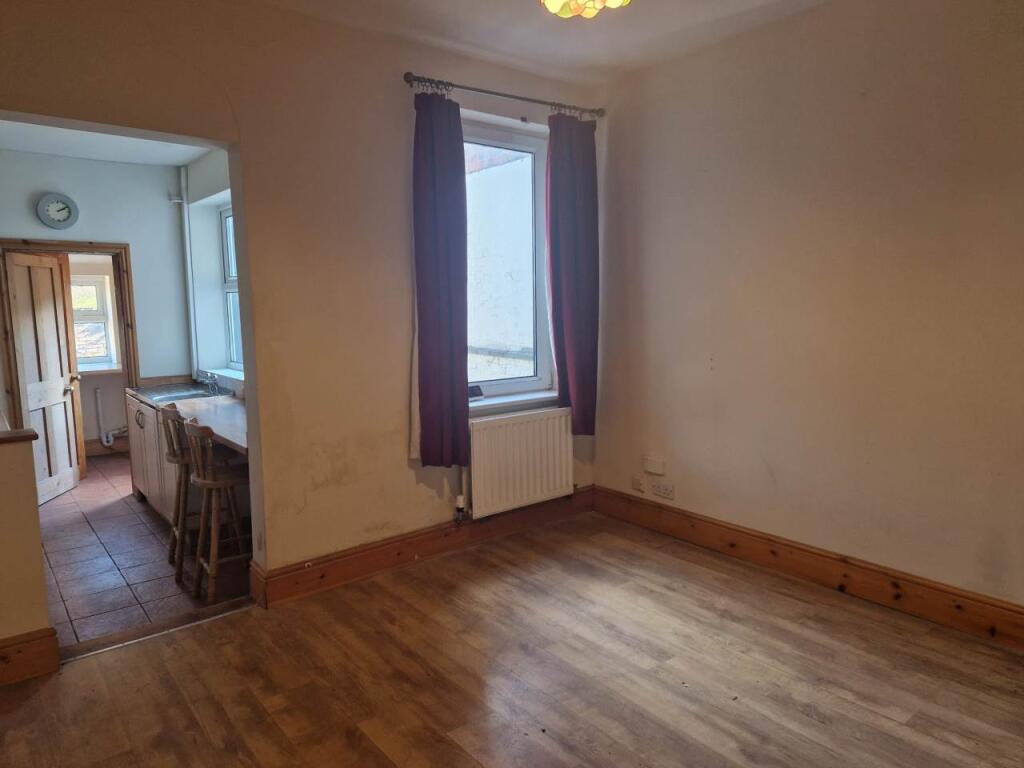 Dining Room (2)