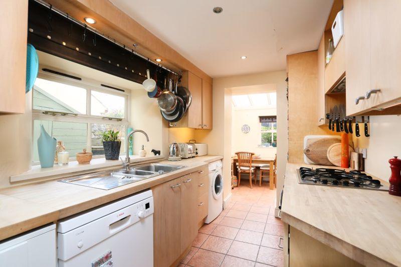 Kitchen/Breakf...