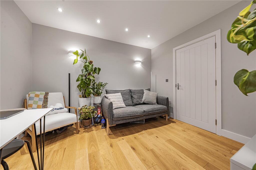 Simrose Court, Wandsworth,, London, SW18