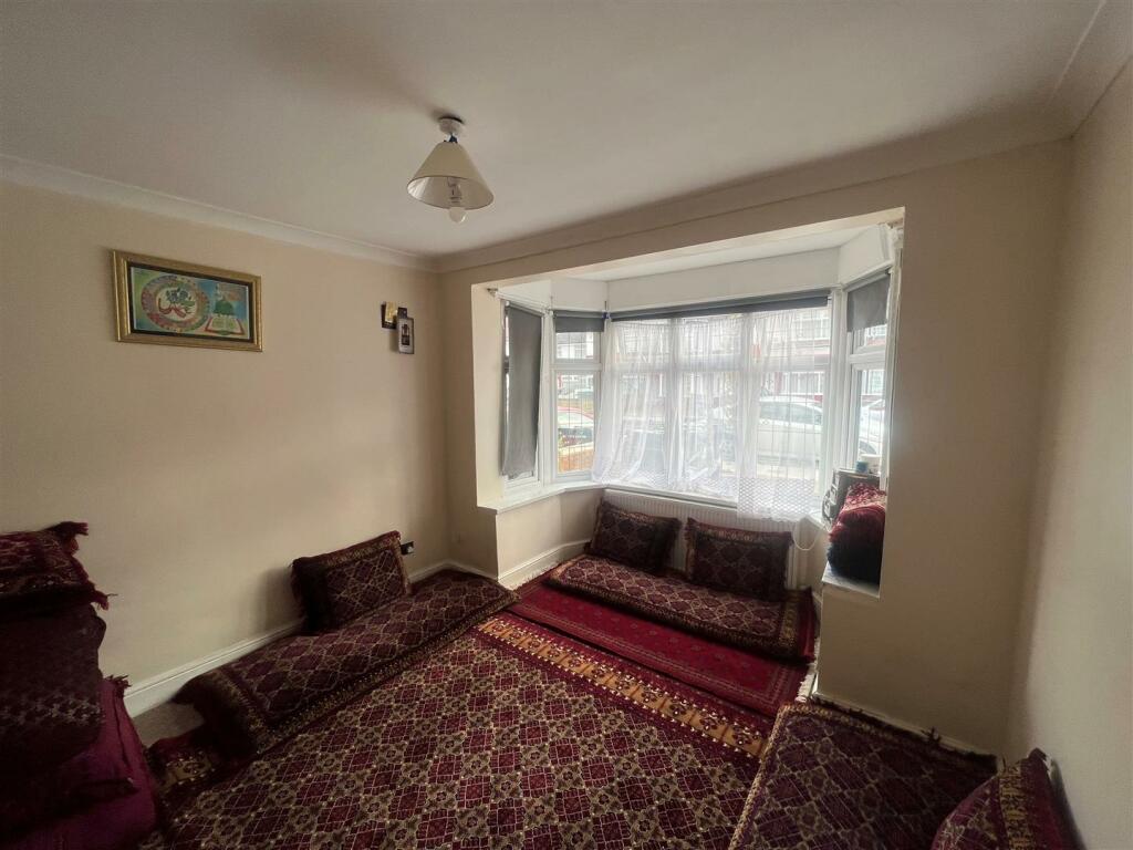 reception room 1