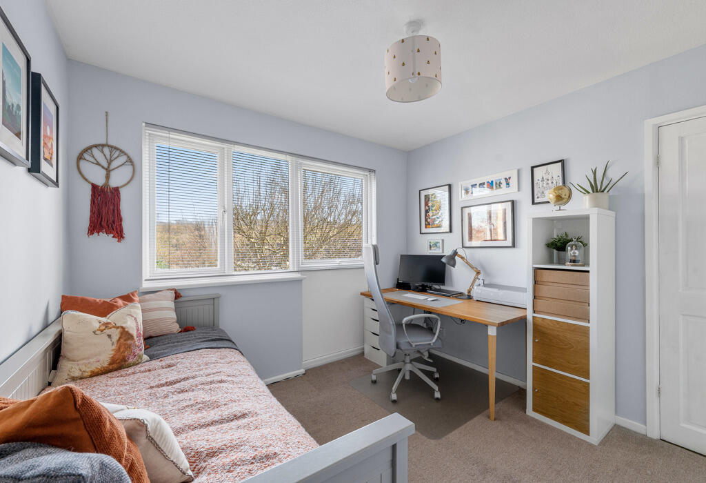 A flexible second bedroom