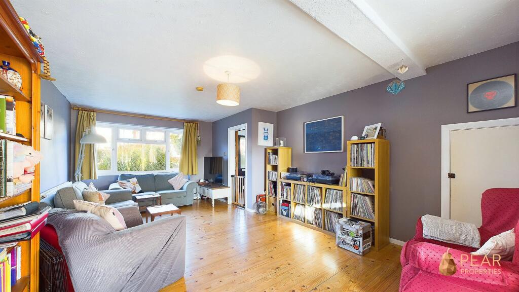 Living &amp; Dining Room