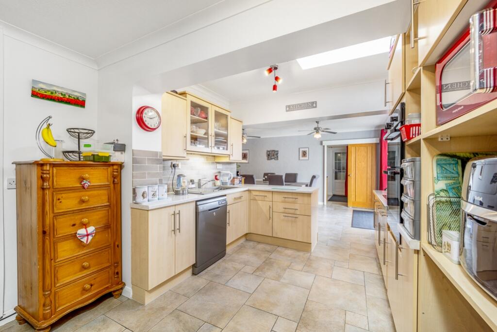 11 Seas End Road (Moulton Seas End)-20