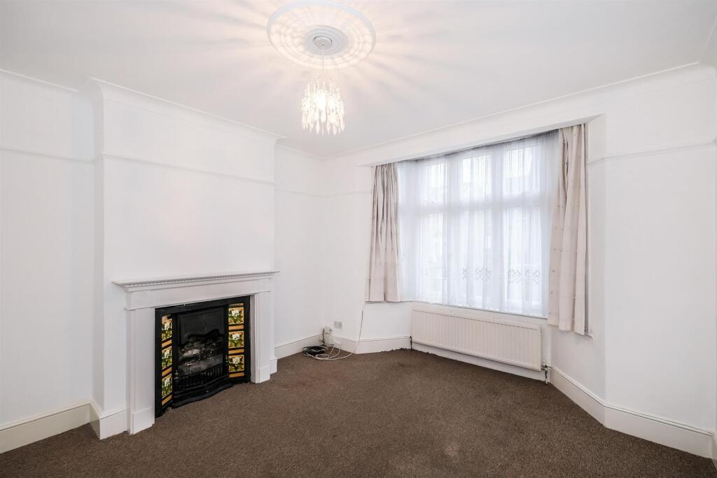 68, Middleton Avenue-18_web.jpg