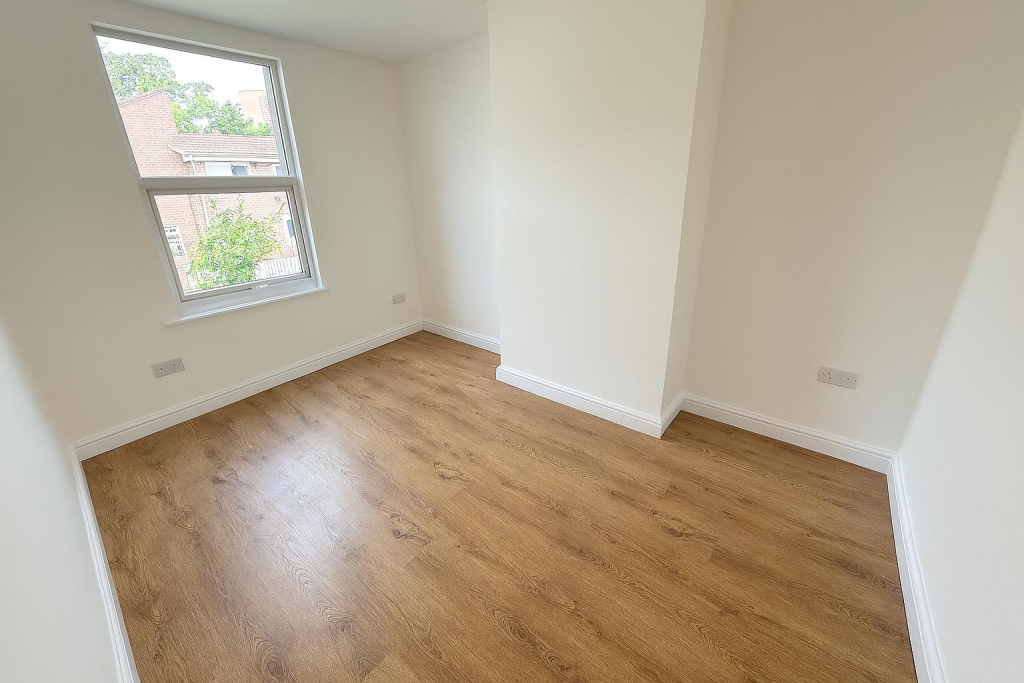 7 brentry bedroom 1.png