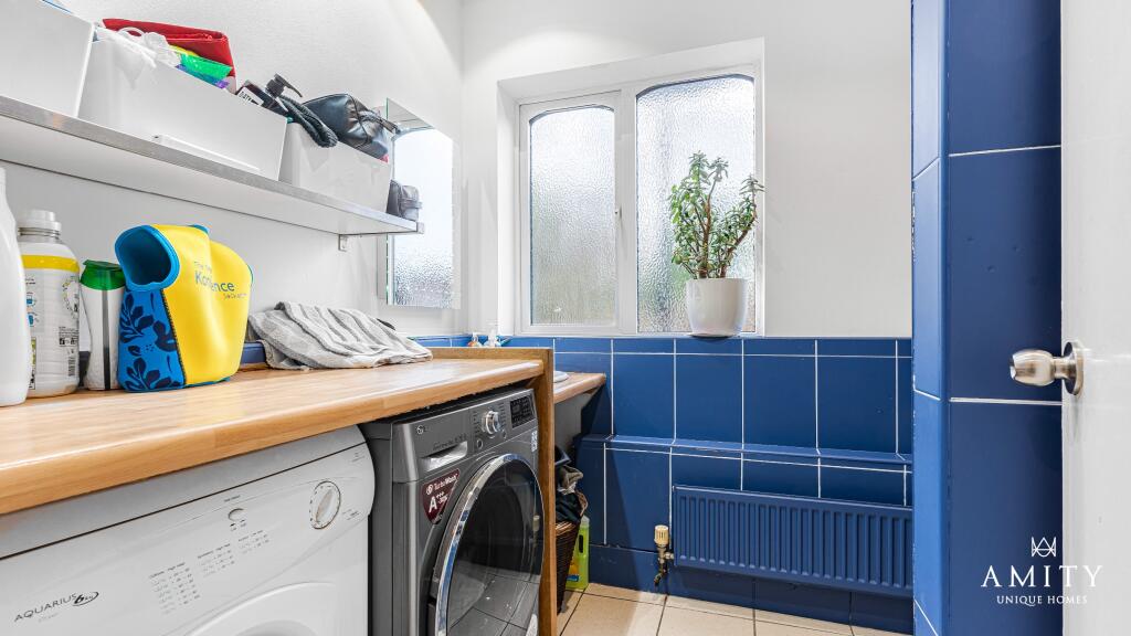 WC/Guest Shower Room